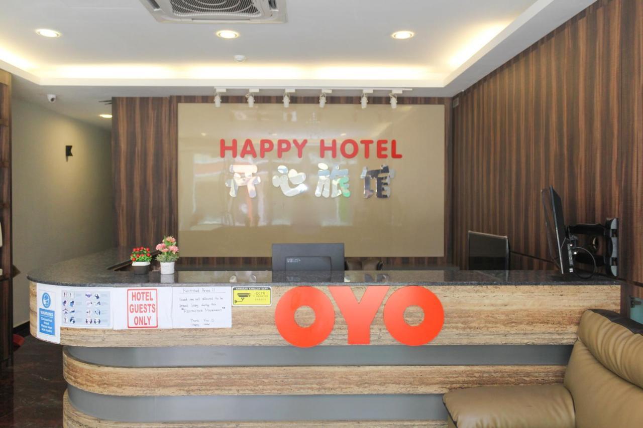 Oyo 90027 Happy Hotel Джохор-Бару Экстерьер фото